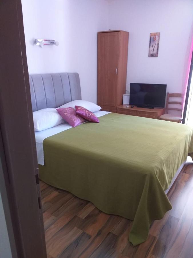 Apartmani Tina Елса Экстерьер фото