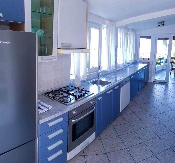 Apartmani Tina Елса Экстерьер фото