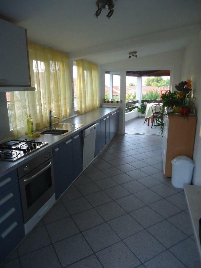 Apartmani Tina Елса Экстерьер фото